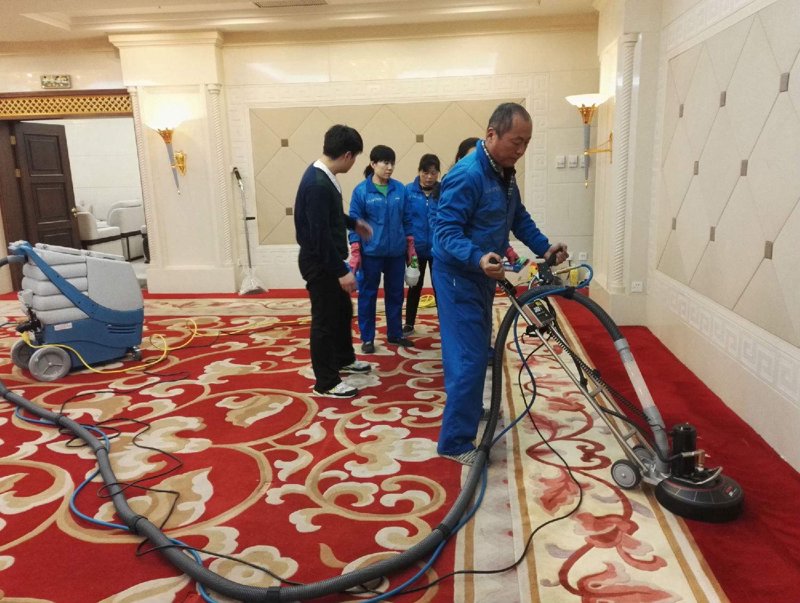 地毯清洗行业：如何让家中的地毯焕然一新